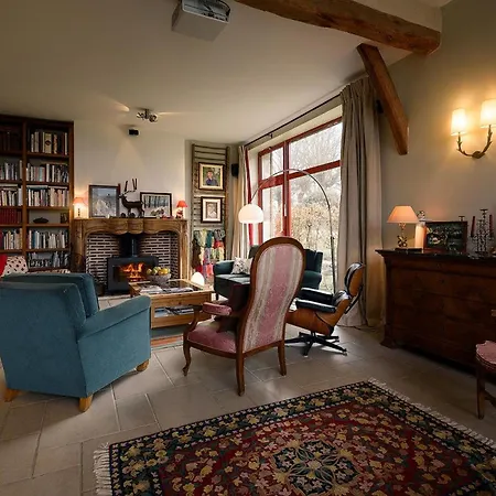De Charme Avec Salle De Jeux Et Home-cinema Pres Des Etangs De Troncais - Fr-1-489-499