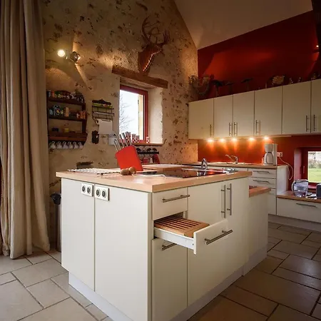 De Charme Au Calme Avec Jardin Et Wifi Inclus - Fr-1-489-499 Le Brethon